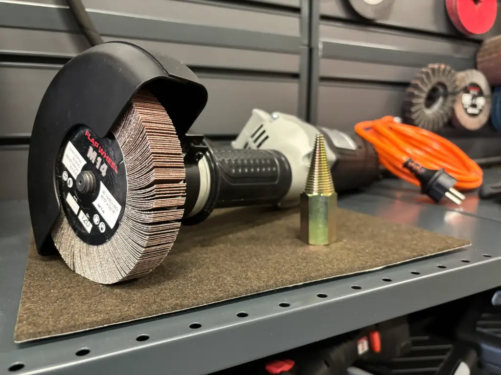 Handschleif-/Bürsten-/Poliermaschine